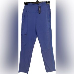 Jaanuu Scrubs Pants, Petite XXS, NWT, 2 Side Pockets & 2 Zip Pockets.